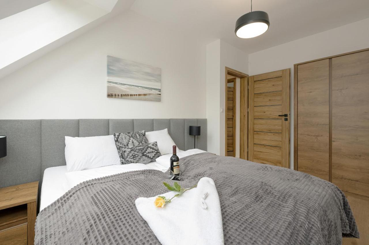 Apartamenty Zielona 11 By Noclegi Renters Мендзиводзе Екстериор снимка